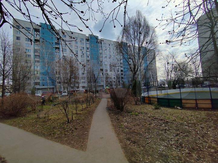 4-к. квартира, 82 м², 2/12 эт.