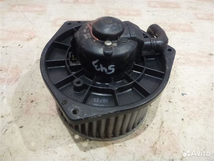 Мотор печки Mitsubishi Outlander CU2W 4G63 2006