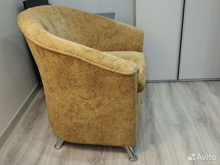 Кресло бу в зал