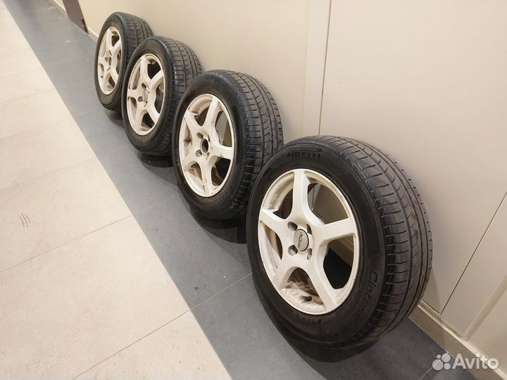 Pirelli Cinturato P1 185/65 R15