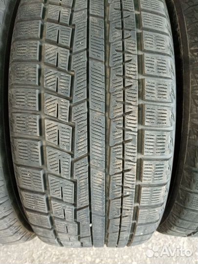 Yokohama Ice Guard IG60 235/45 R17
