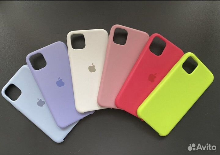 Чехол на iPhone 11