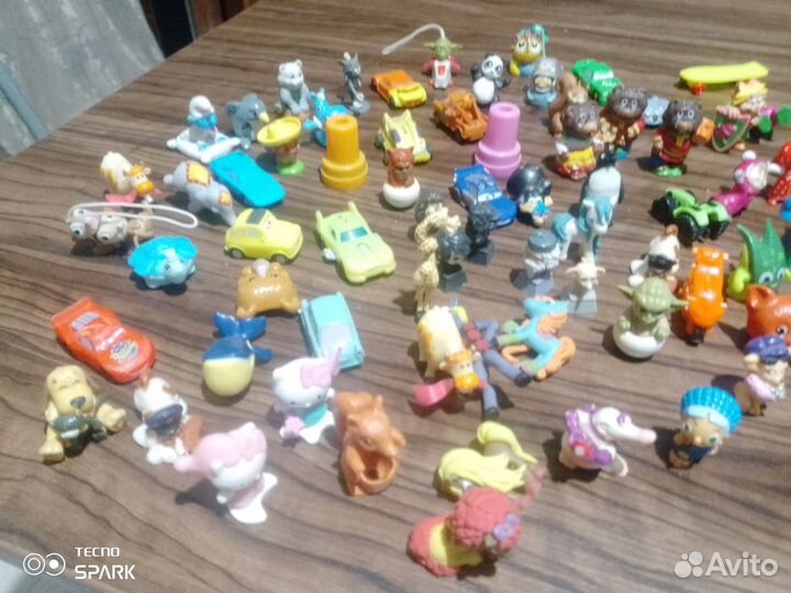 Игрушки из киндера