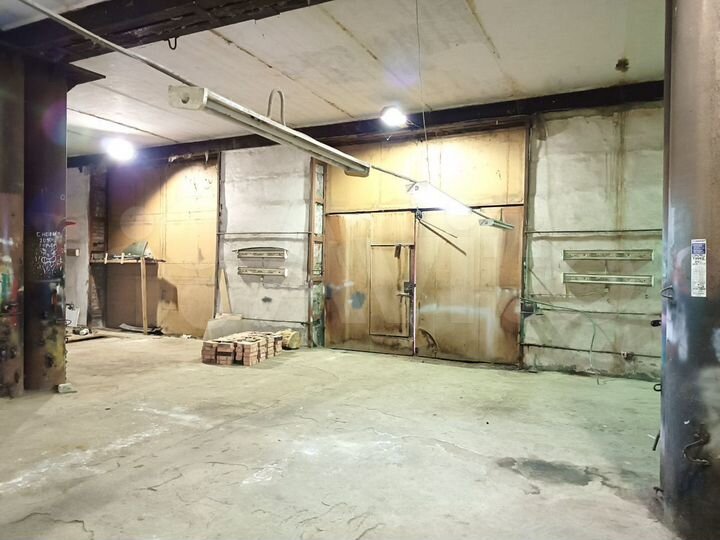 Производство, 210 м²