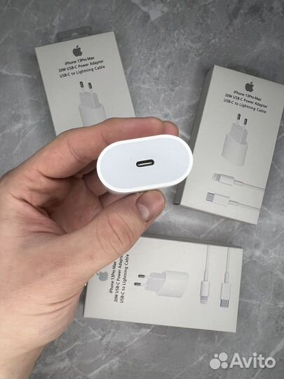 Быстрая зарядка iPhone 20w Новая (Без логипов)