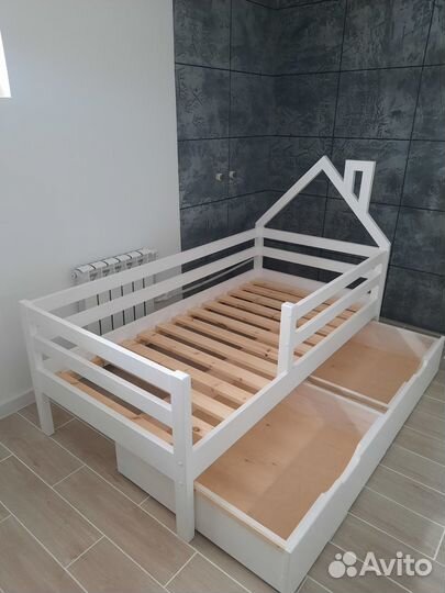 Детская кроватка 160 на 80