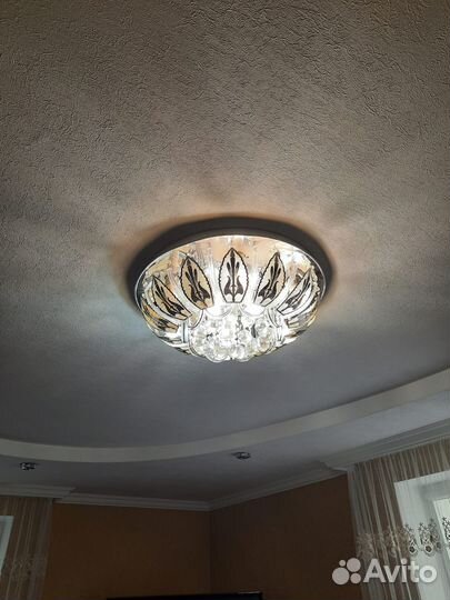 Люстра потолочная бу