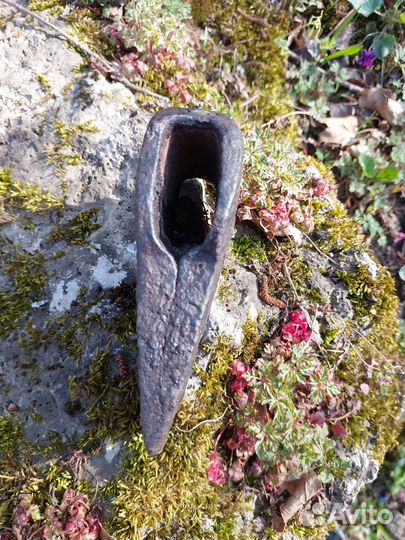 Аланский древний колун