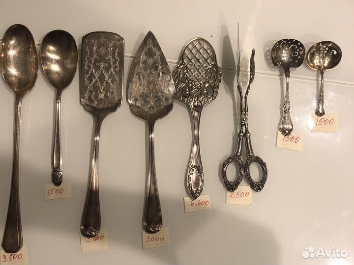 Столовые приборы серебро