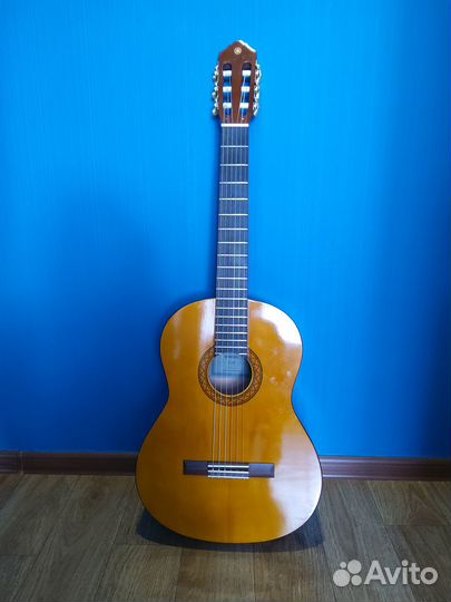 Акустическая гитара yamaha C40