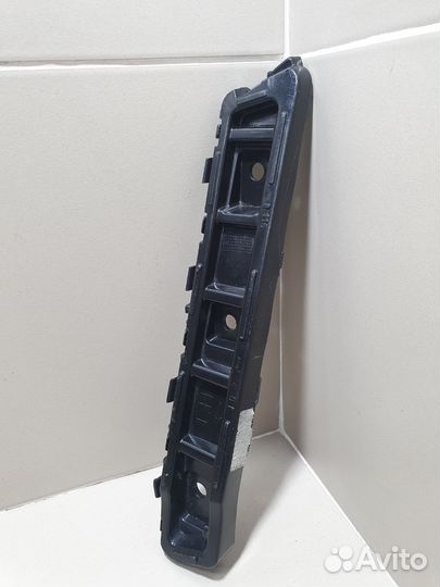 Кронштейн заднего бампера левый Geely Coolray