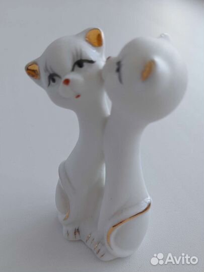 Фигурки кошек