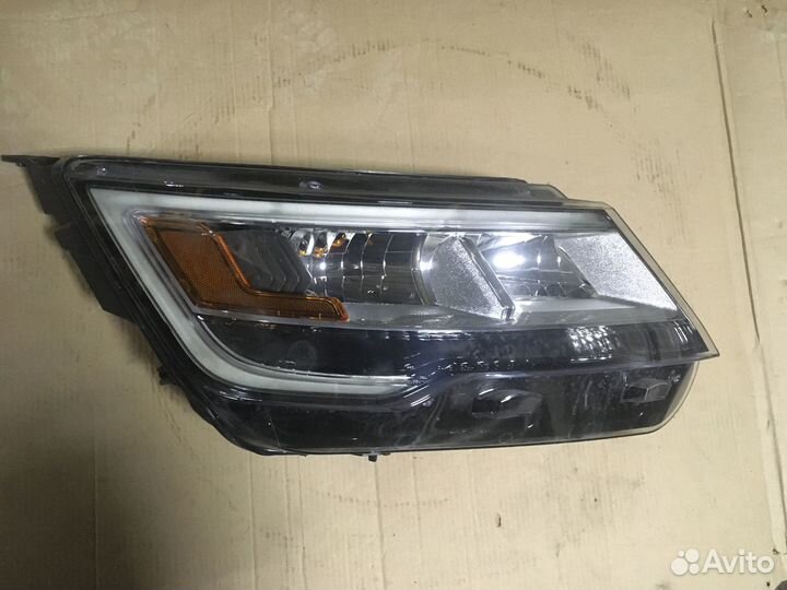 Ford Explorer 5 фара правая LED рестайлинг