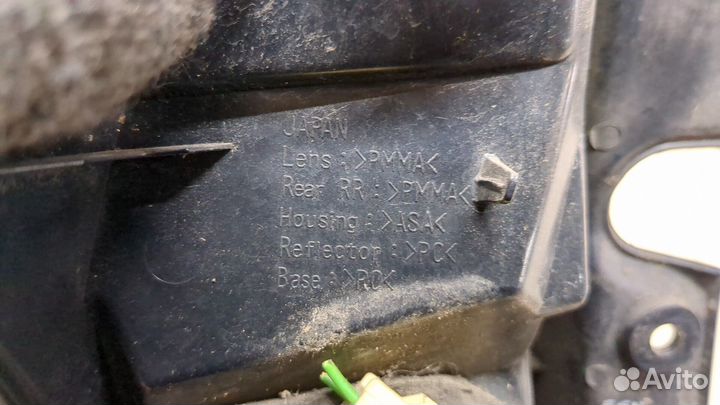 Фонарь (задний) правый Mitsubishi Grandis, 2005