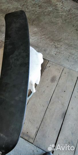 Спойлер Toyota Ipsum 2001-2009