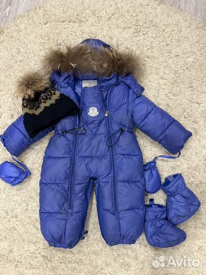 Зимний комбинезон Moncler
