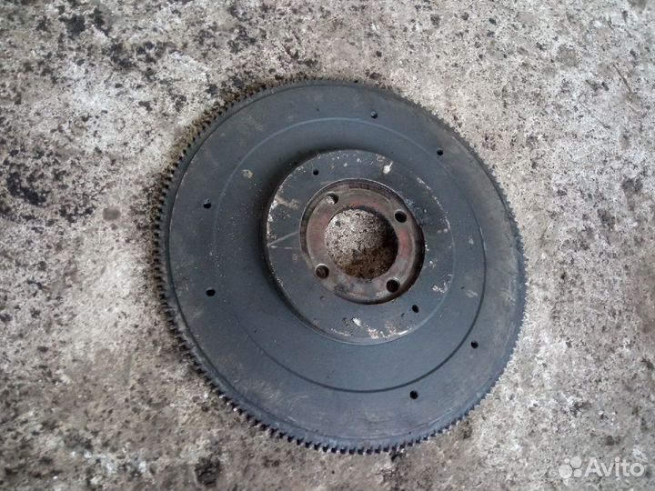 Маховик двс 402 газ 21 Волга