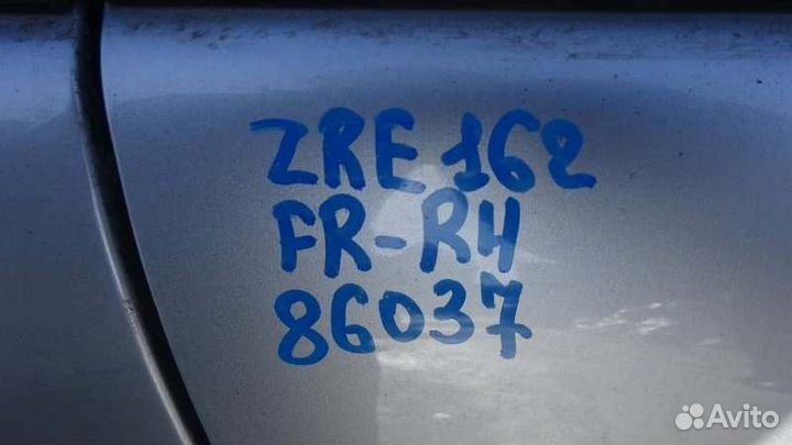 Дверь передняя правая Toyota Corolla Fielder