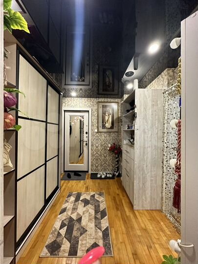 2-к. квартира, 54 м², 1/5 эт.