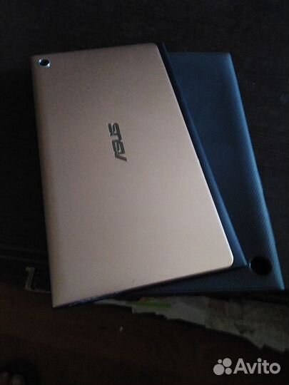 Asus ME572CL Memo Pad 7