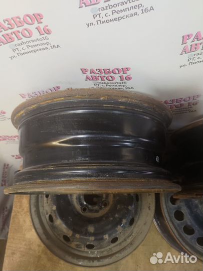 Штампованные диски Renault Sandero R15