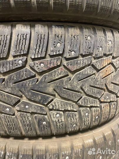 Nokian Tyres Hakkapeliitta 7 245/45 R18