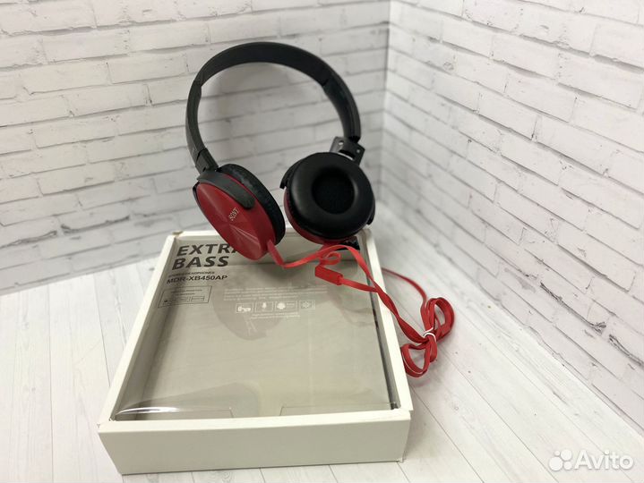 Новые наушники Sony Extra Bass