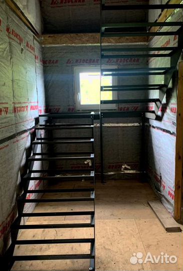 Обшивка ступеней Ясенем