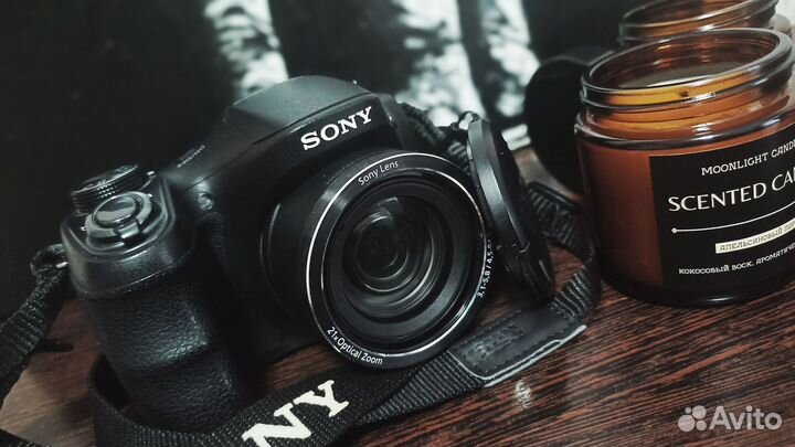 Продаётся фотоаппарат Sony Cyber-shot DSC-H100