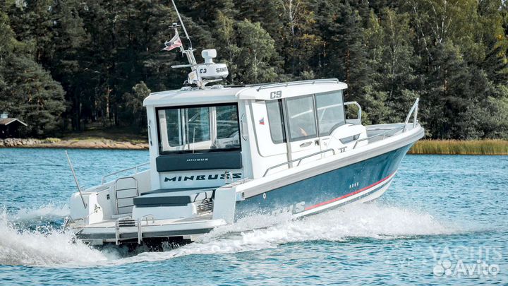 Шведский катер Nimbus C9, 2022 года