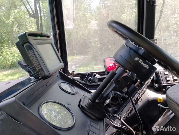 Трактор МТЗ (Беларус) 1221.2, 2011