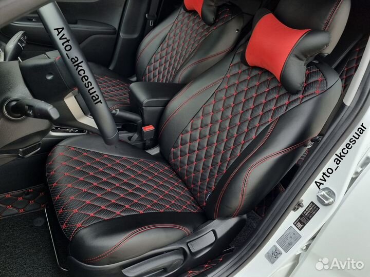 Чехлы Киа Рио 4 - Хендай Солярис 2 с красной Vip