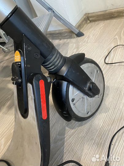 Электросамокат ninebot