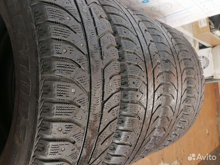 Bridgestone Ice Cruiser 7000 195/65 R15 91T