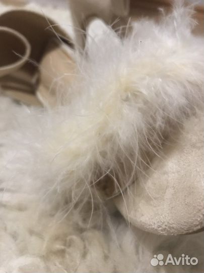 Туфли с перьями 38 размер