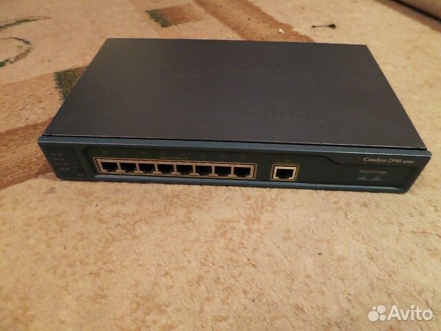 Коммутатор Cisco Catalyst WS-C2940-8TT-S 9 портов