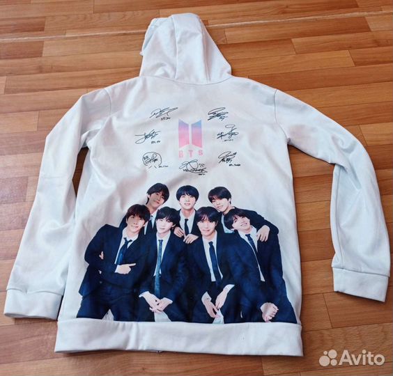 Толстовка с BTS