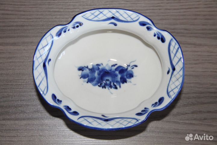 Гжель. Сухарница и фруктовница