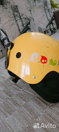 Горнолыжный шлем