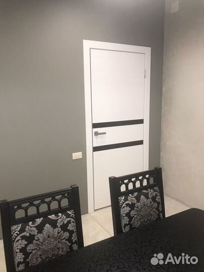 Двери межкомнатные аллюминьевая кромка