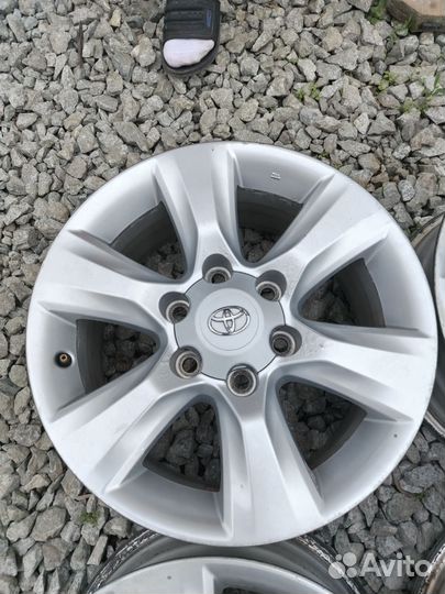 Оригинальные литые диски Toyota R17-6x139,7