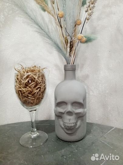 Бутылка декоративная