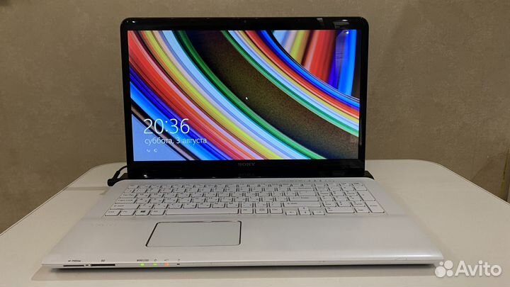 Ноутбук Sony vaio (SVE171G11V)