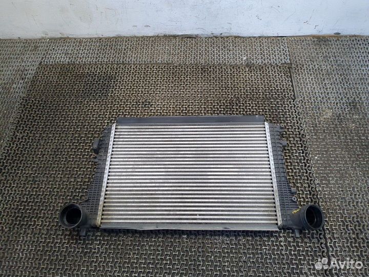 Радиатор интеркулера Volkswagen Passat 6, 2008