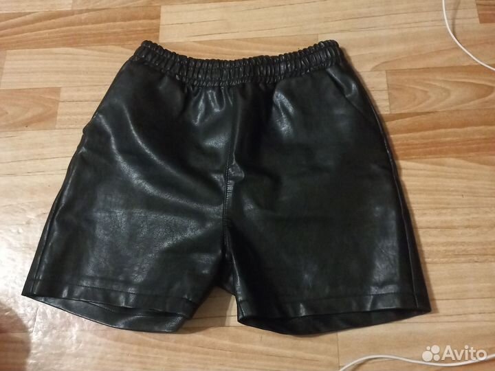 Шорты кожаные