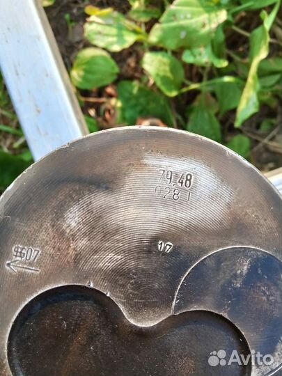 Поршня от Фольксваген Пассат б3, 1,9 дизель