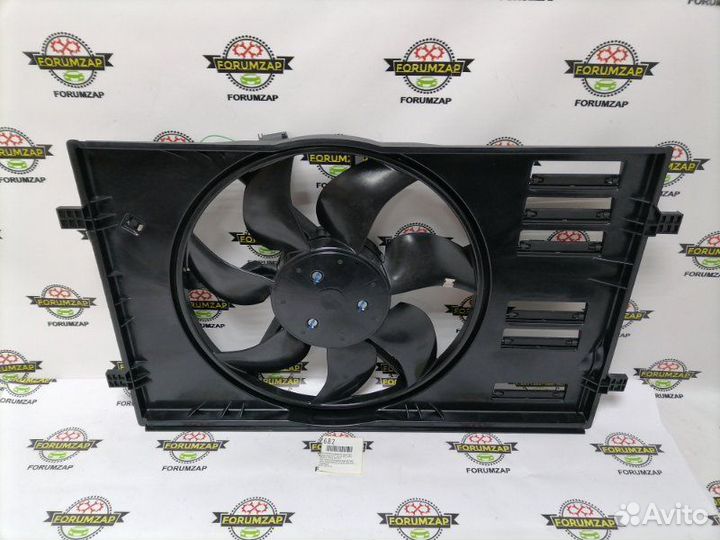 Вентилятор охлаждения радиатора Skoda Octavia A7