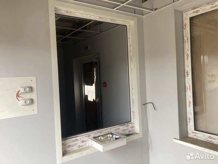 Многофункциональное здание модульного типа