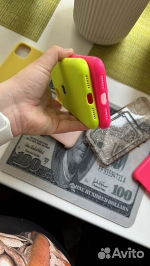 Чехол на iPhone 11