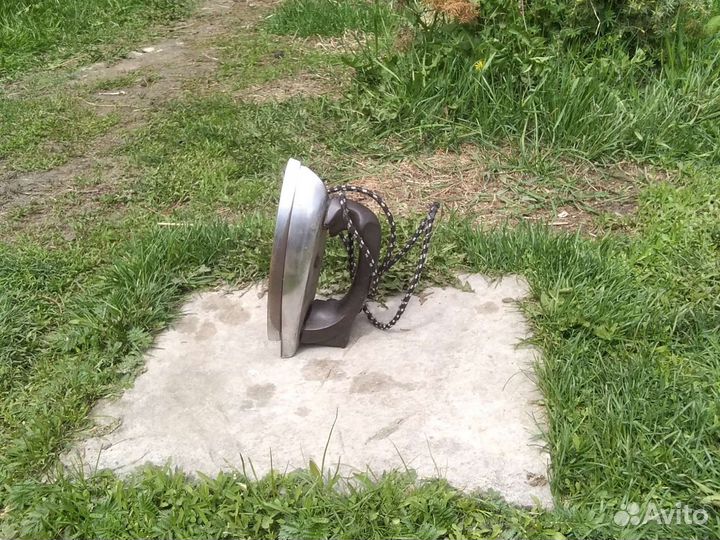 Утюг 1968г в отличном,рабочем состоянии